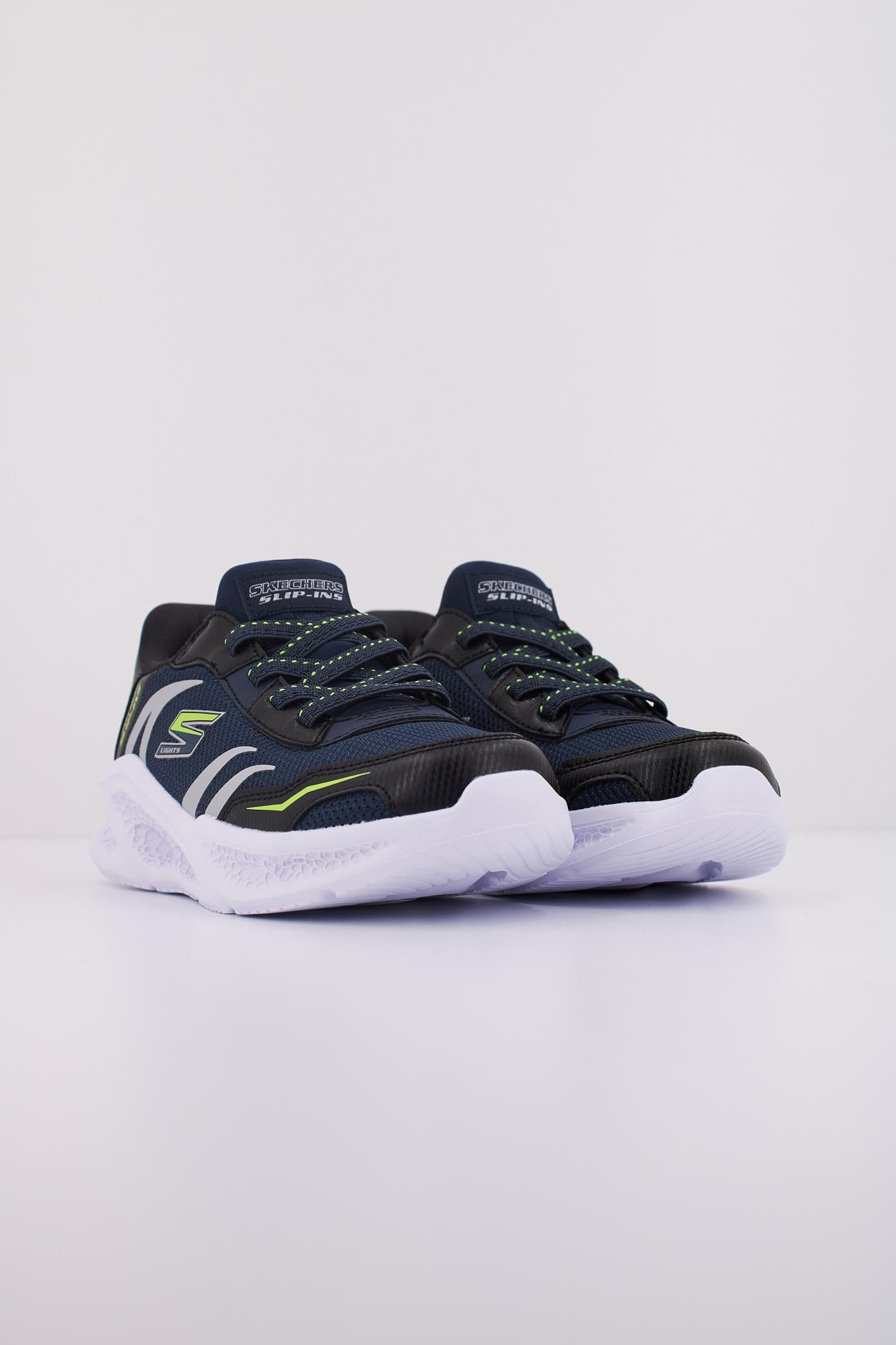 SKECHERS METEOR-LIGHTS  en color NVBK  (2)