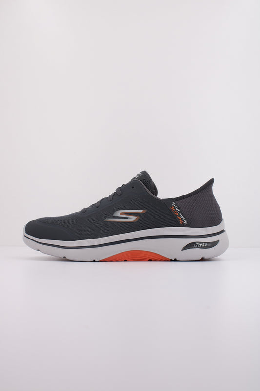 SKECHERS GO WALK ARCH . en color CCOR  (1)