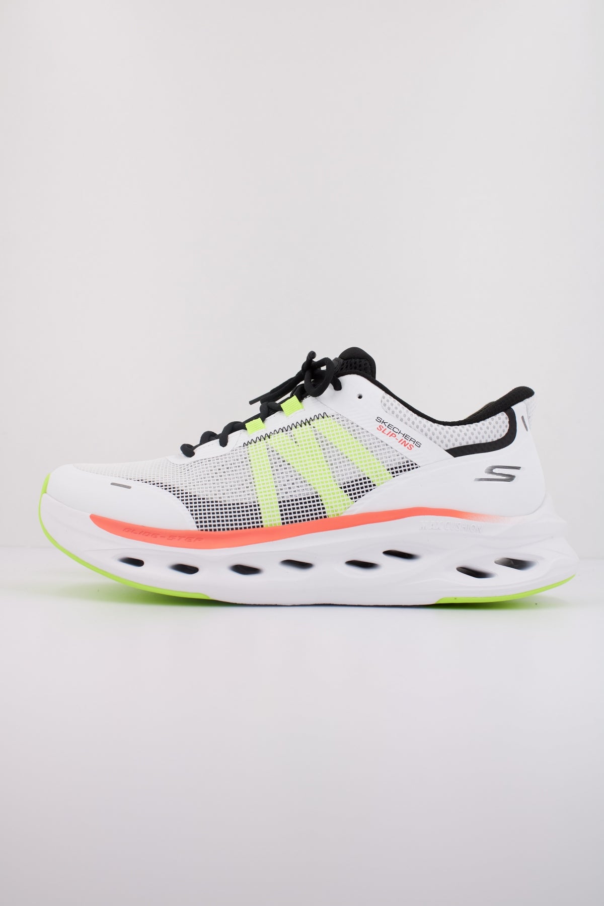 SKECHERS MAX XUSHIONING GLIDE en color WMLT  (1)