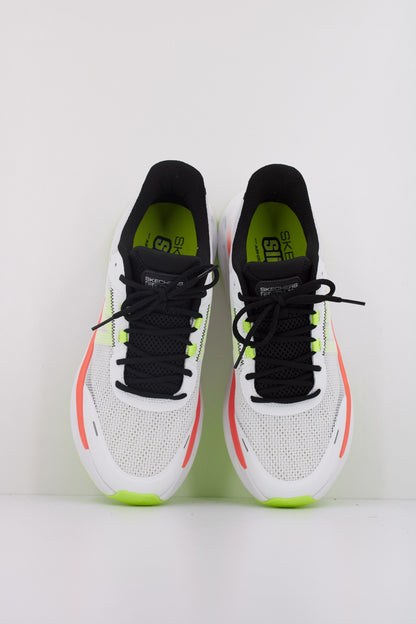 SKECHERS MAX XUSHIONING GLIDE en color WMLT  (3)