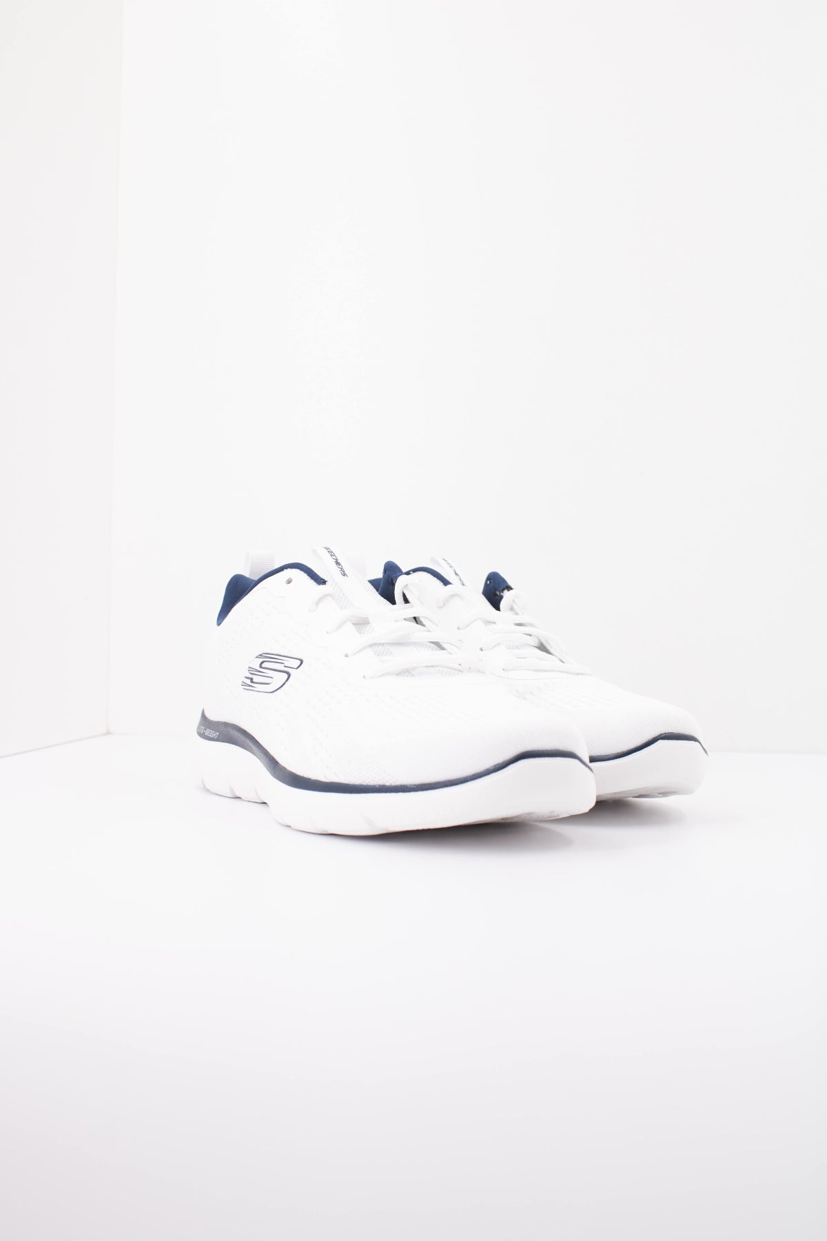 SKECHERS SUMMITS en color WBL  (2)