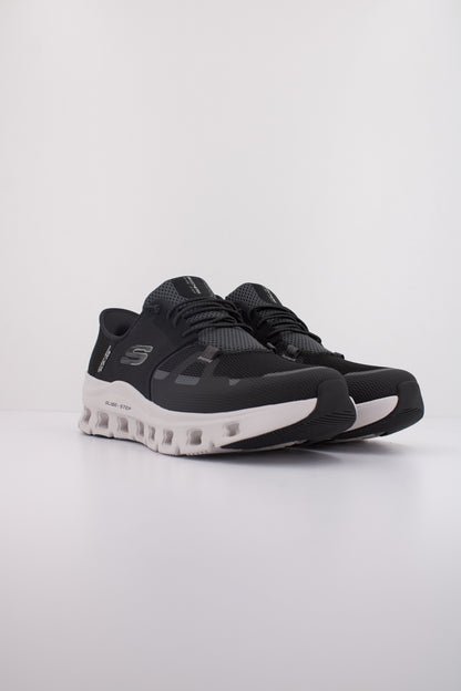 SKECHERS  GLIDE STEP PRO  en color BLK  (2)