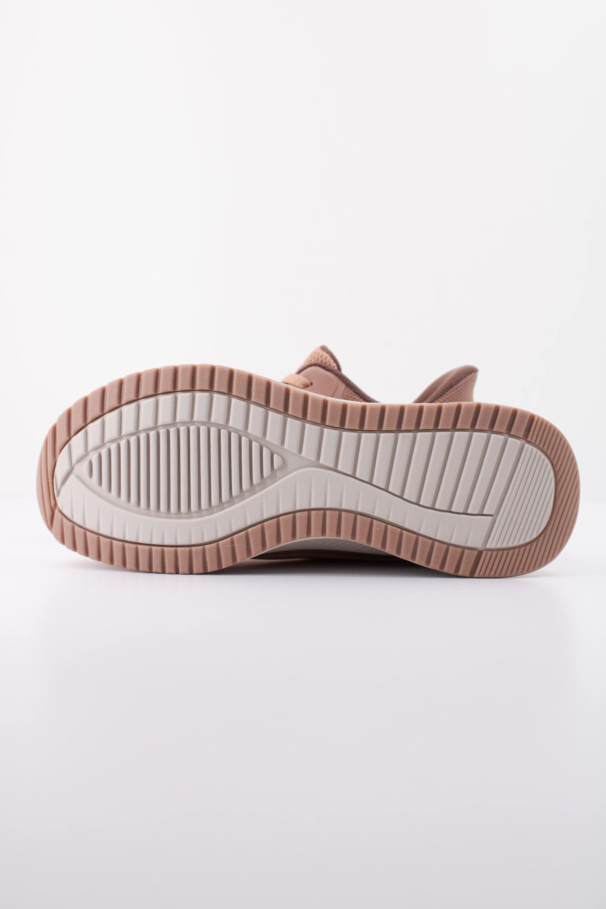 SKECHERS BOBS SQUAD  STAPLE  en color BRMT  (5)