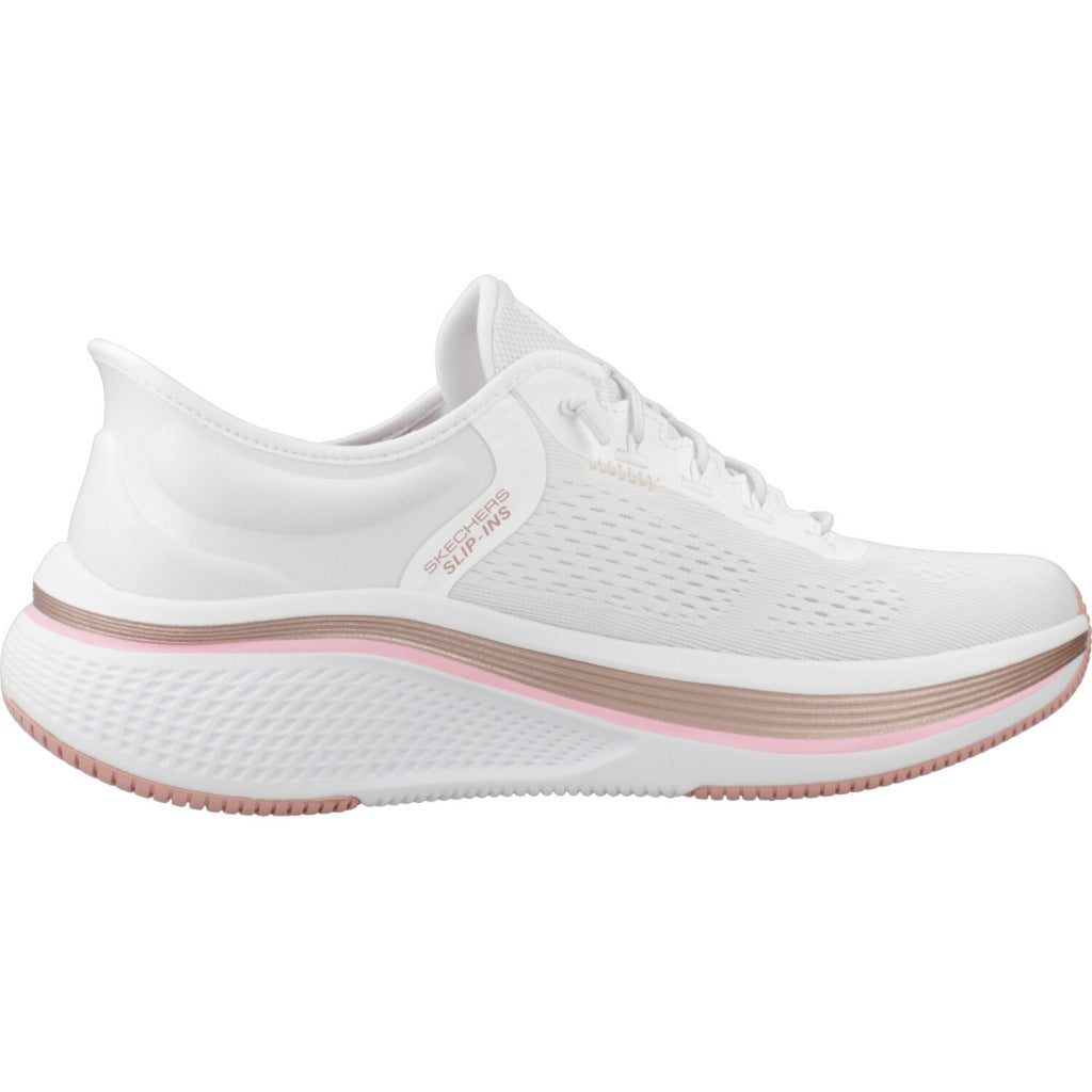SKECHERS  GO RUN ELEVATE .  en color WPK  (4)