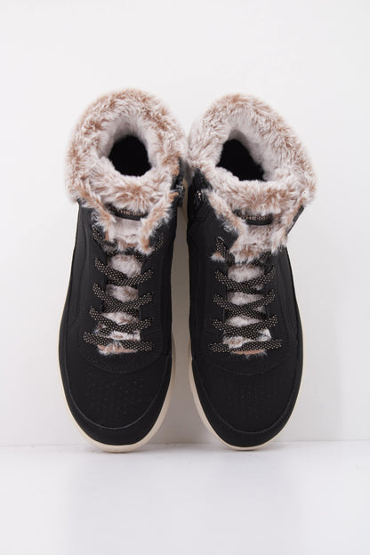 SKECHERS GLACIAL ULTRA MOUNTA en color BLK  (3)