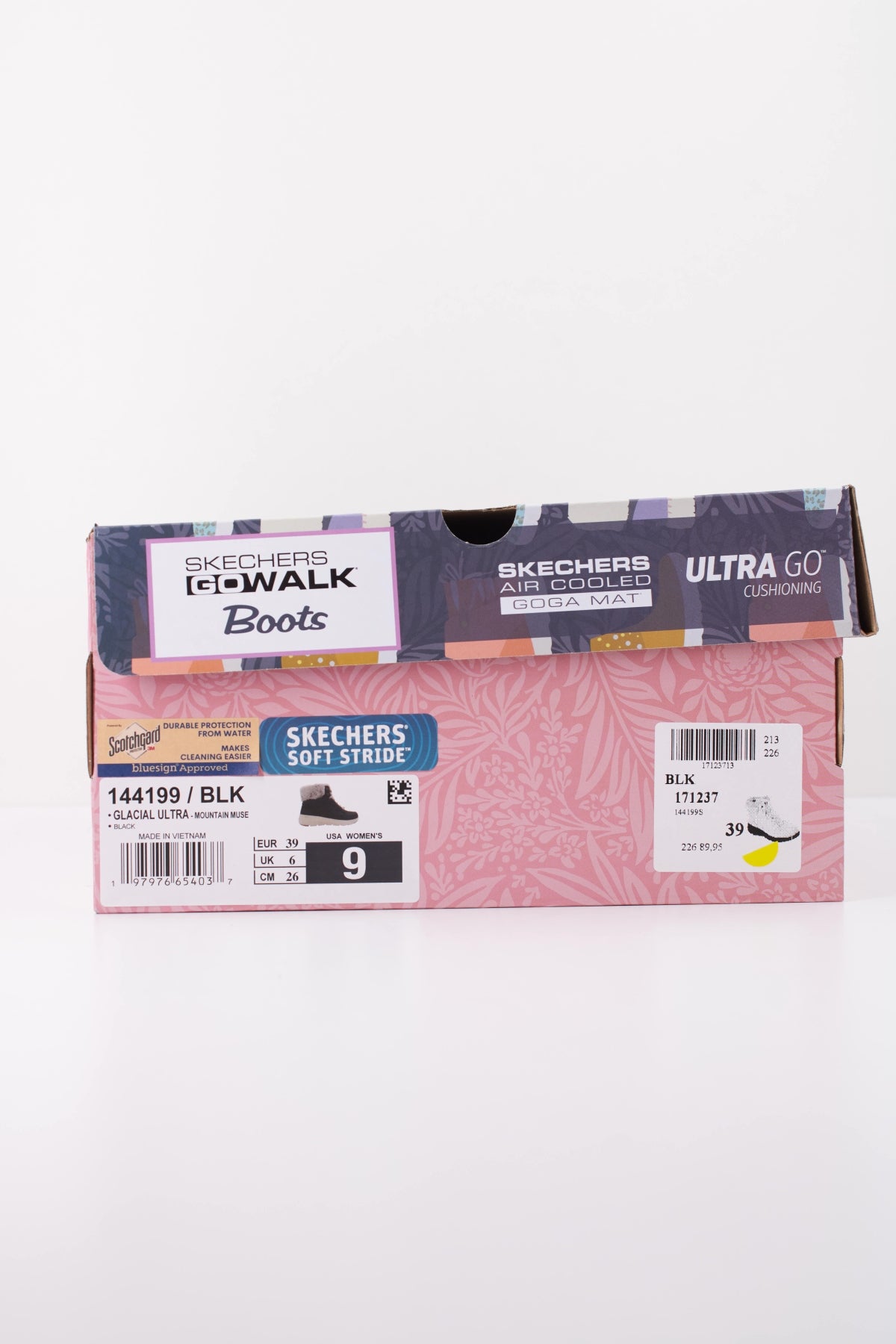 SKECHERS GLACIAL ULTRA MOUNTA en color BLK  (6)