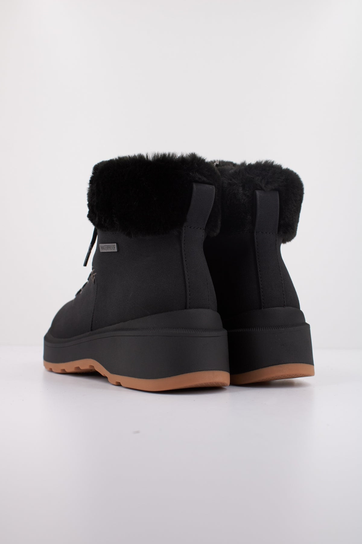 SKECHERS PARK CITY en color BBK  (4)