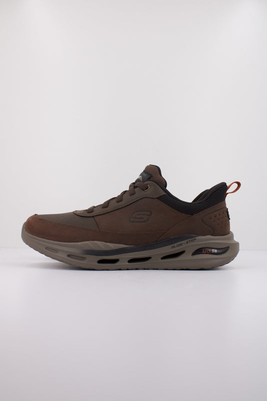 SKECHERS ARCH FIT ORVAN - MOX en color COC  (1)