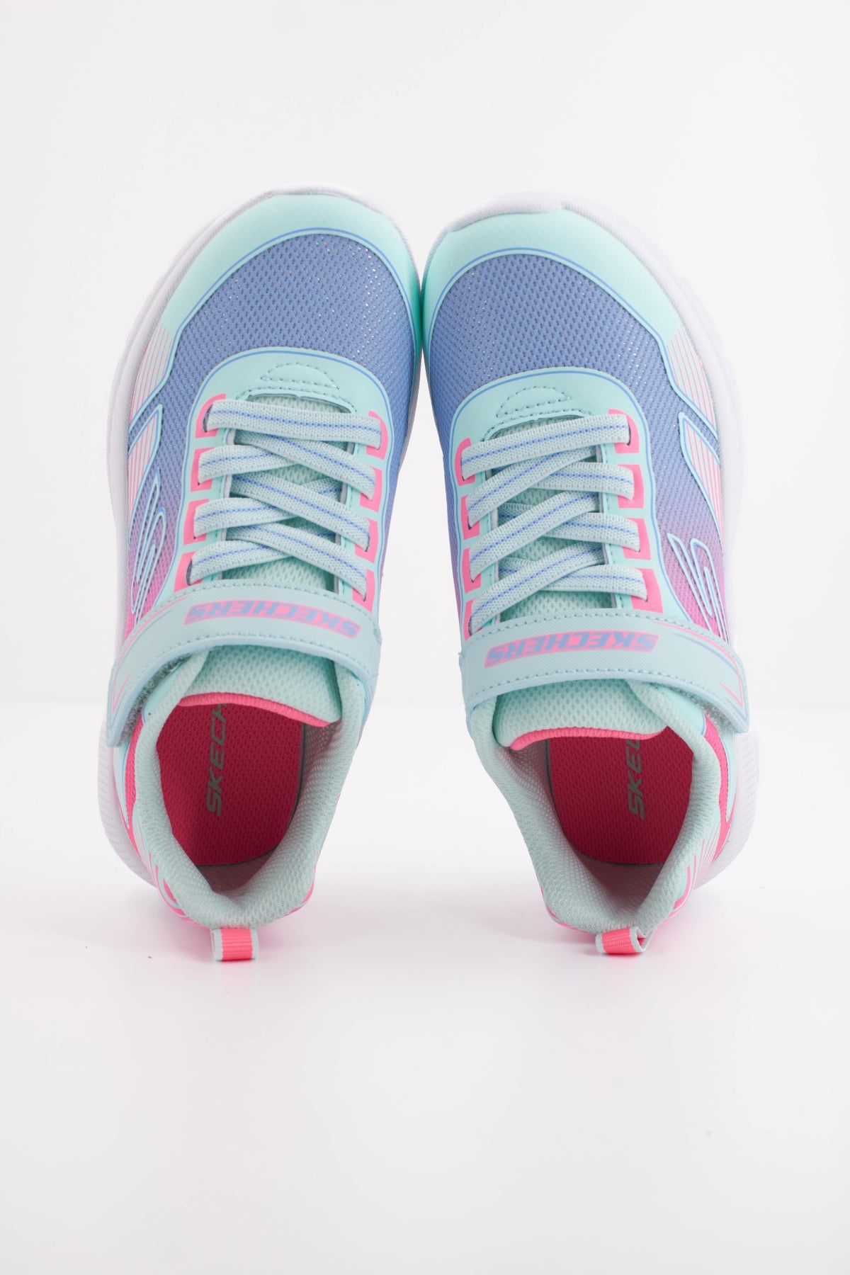 SKECHERS L  en color AQMT  (3)