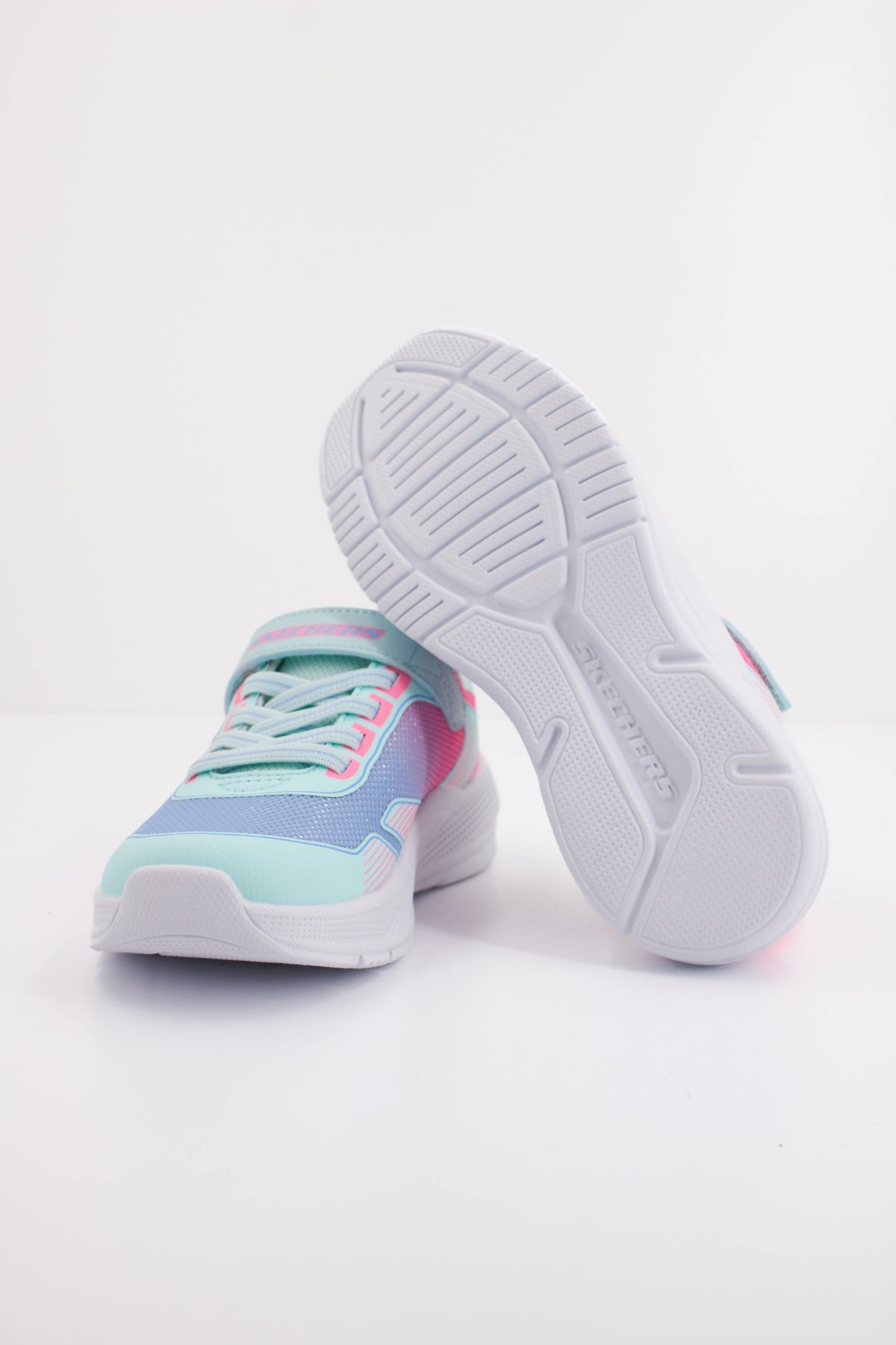 SKECHERS L  en color AQMT  (5)