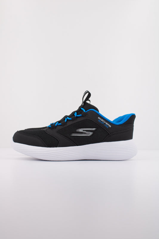 SKECHERS RUN  V TURBO BRI en color BKRY  (1)