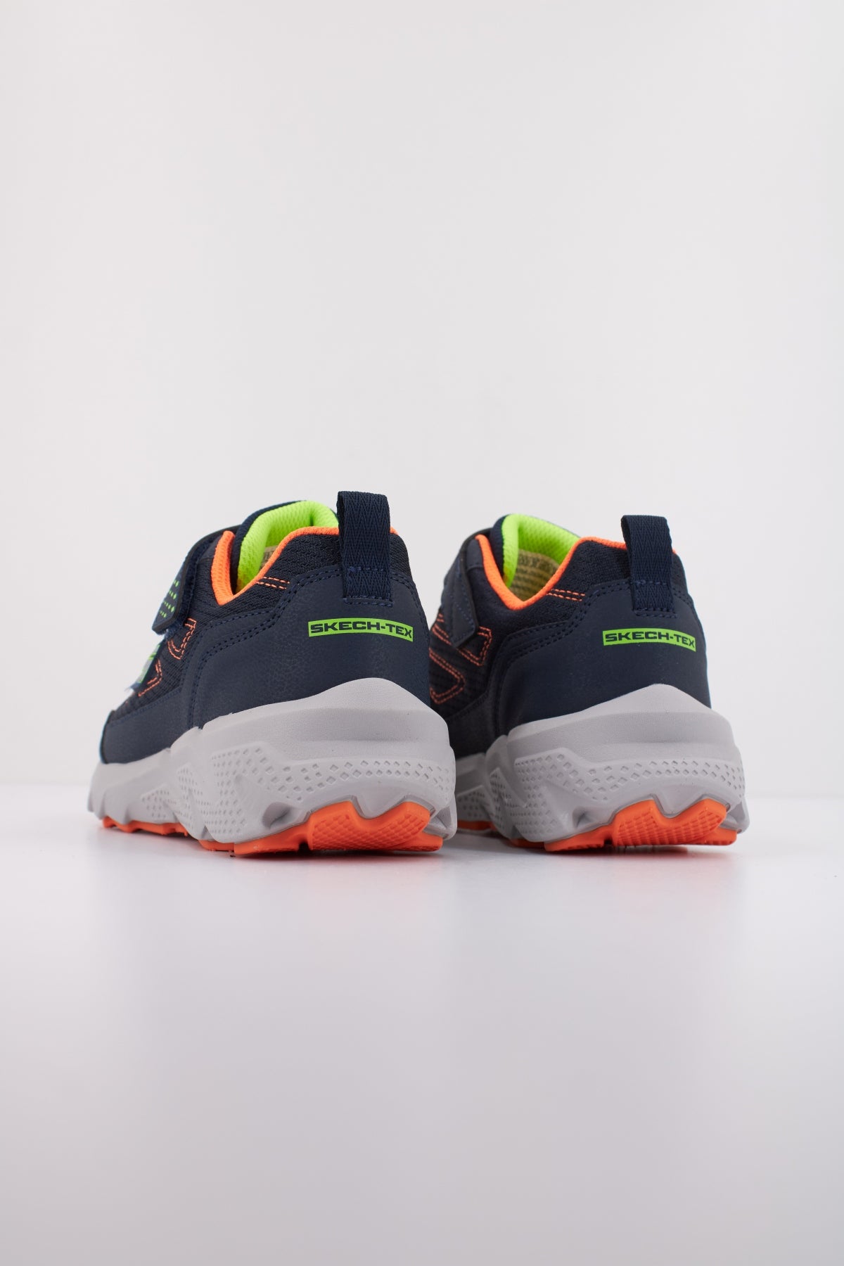 SKECHERS  ELITE SPORT TREADA  en color NVOR  (4)