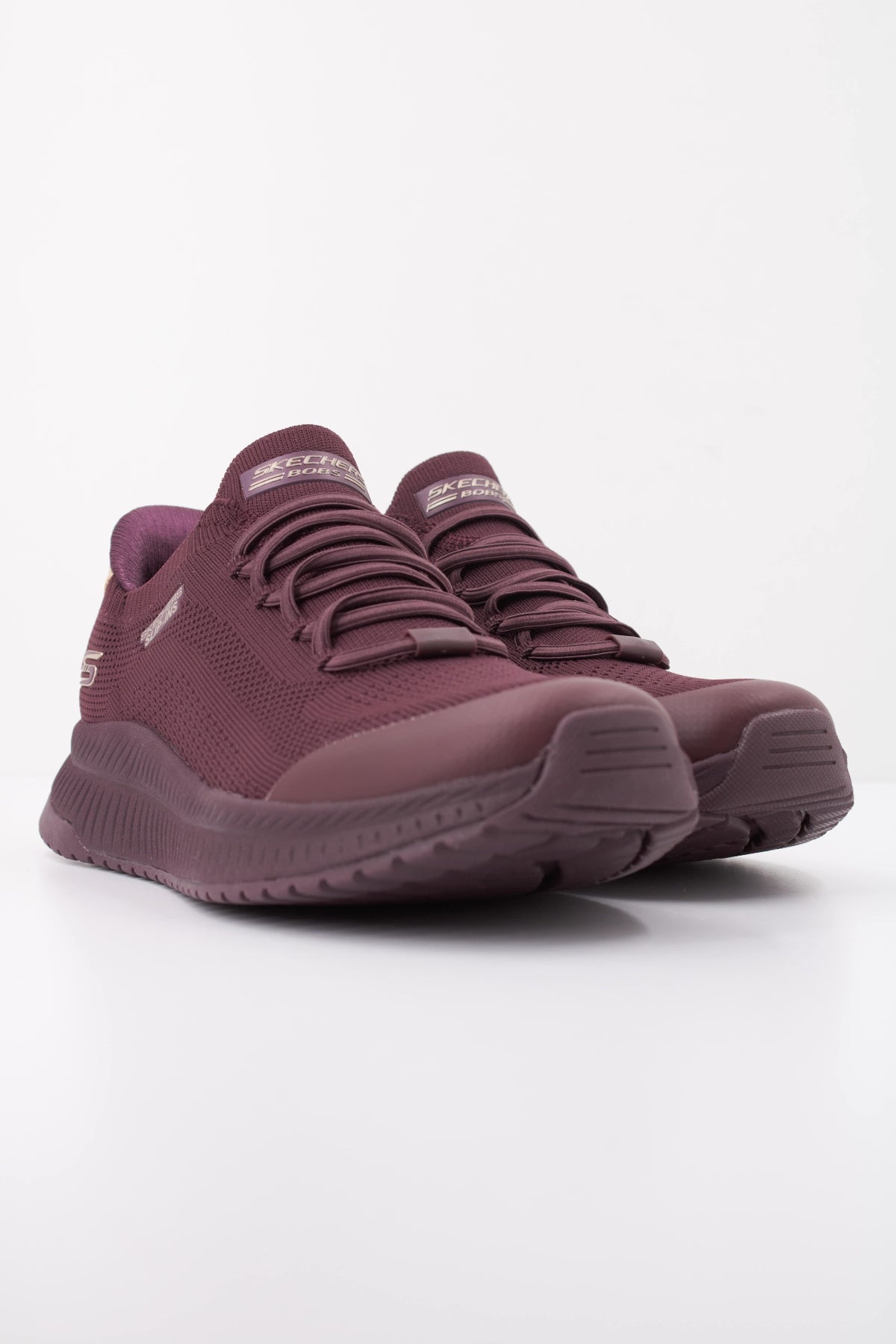 SKECHERS S BOBS SQUAD  en color BURG  (2)