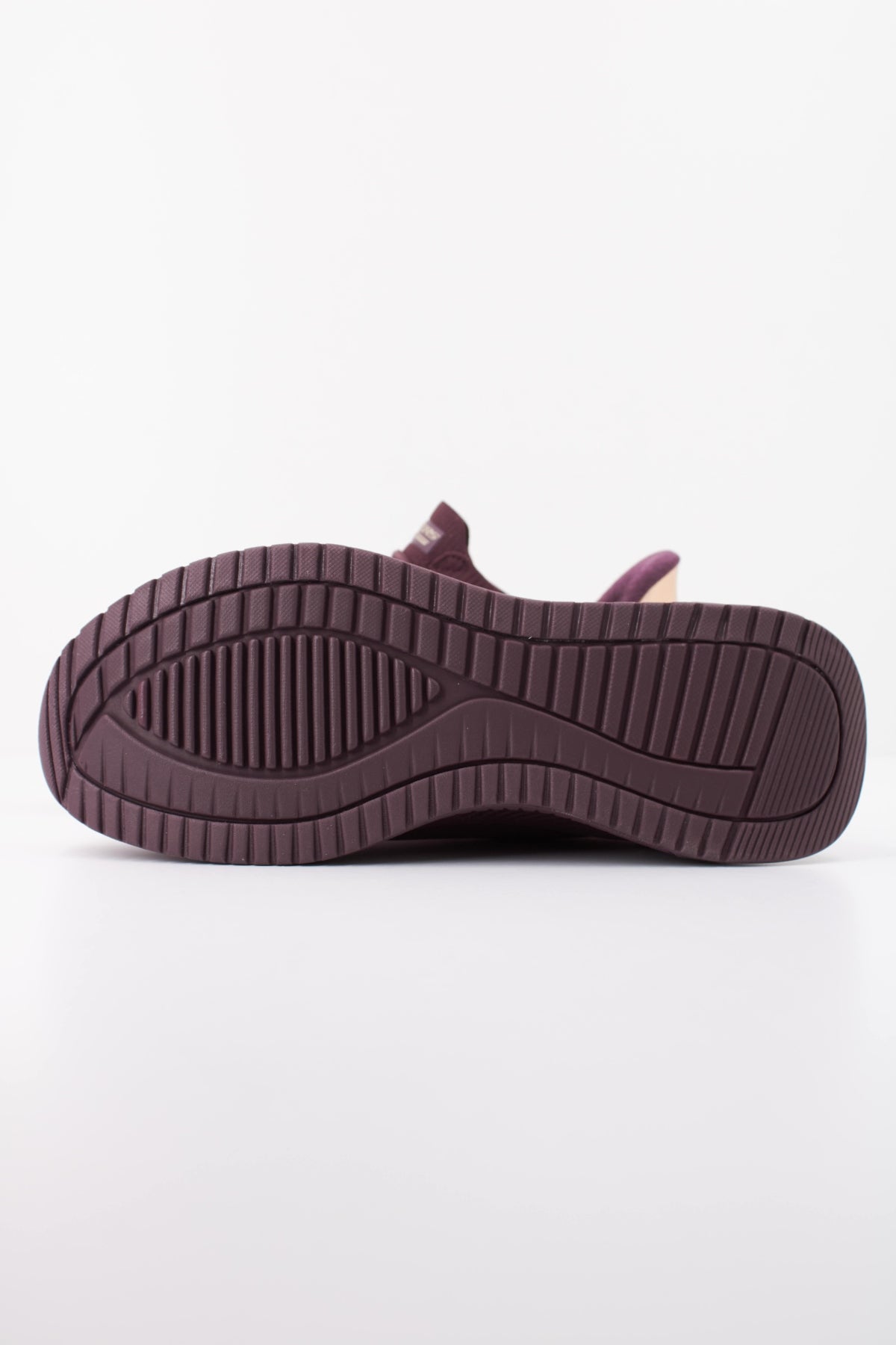 SKECHERS S BOBS SQUAD  en color BURG  (5)