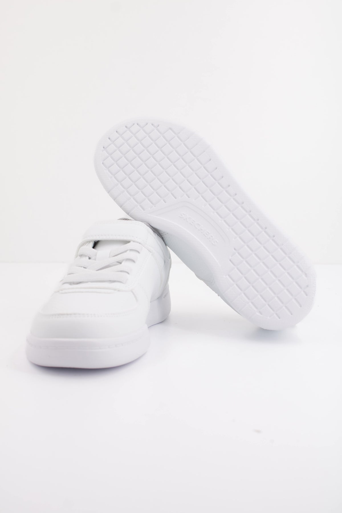 SKECHERS L  en color WHT  (5)