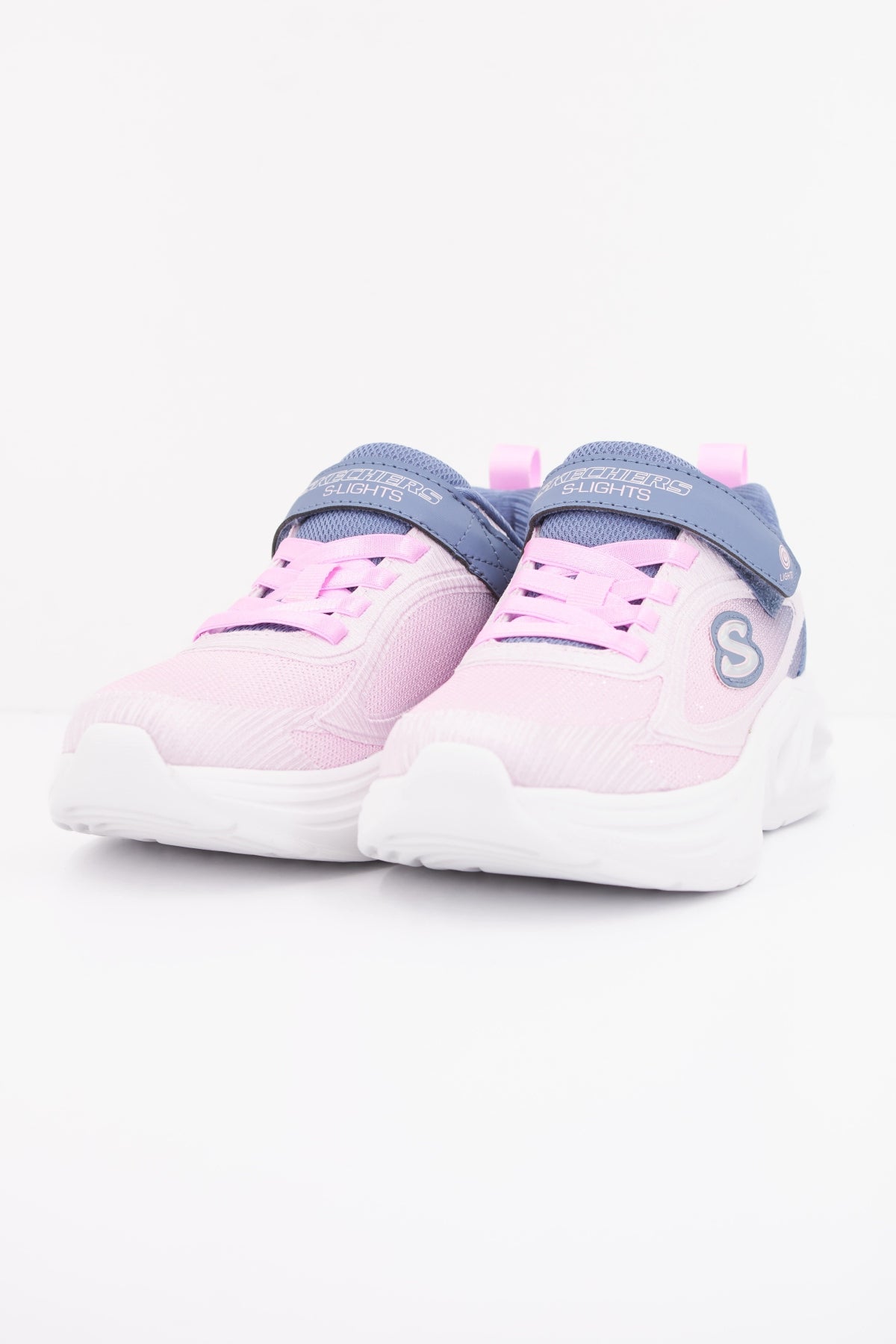 SKECHERS SOLA GLOW . en color GYPK  (2)