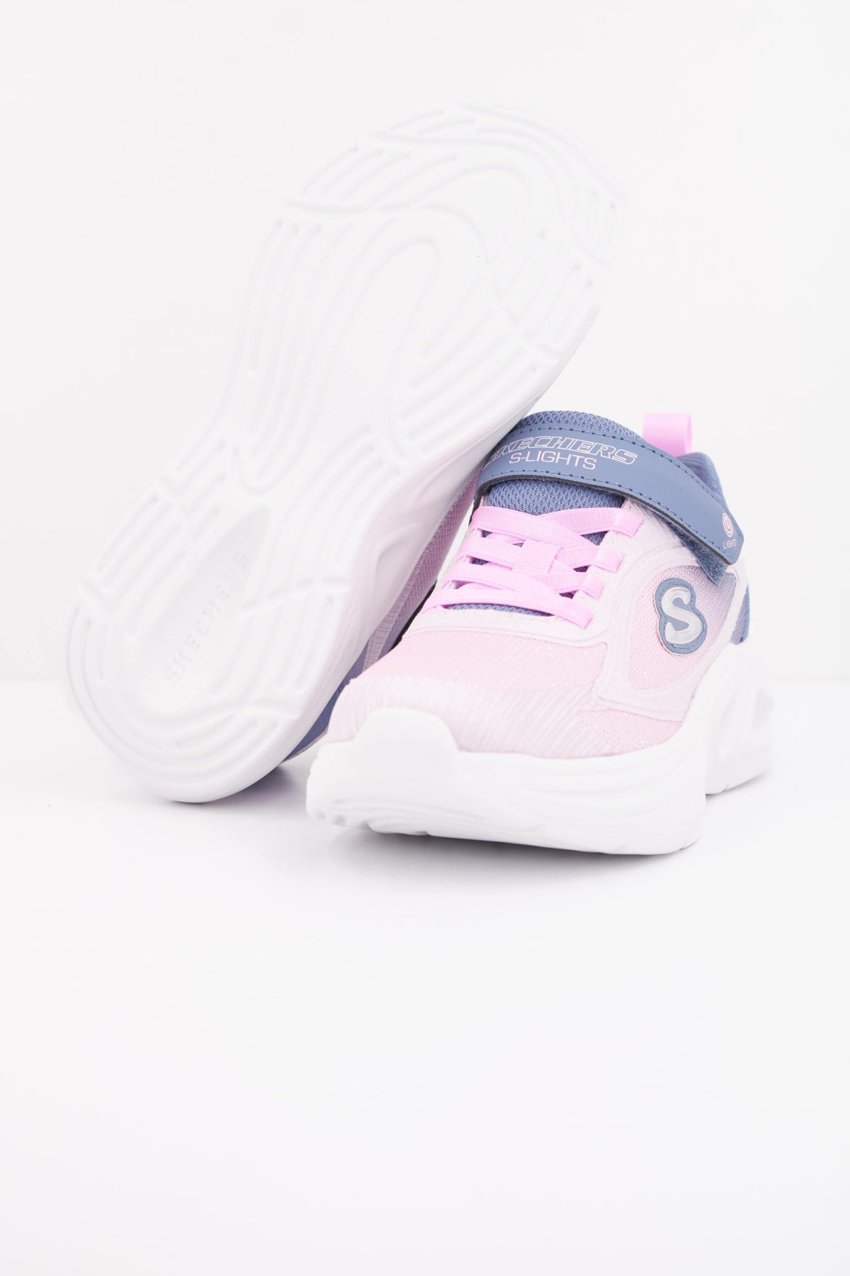 SKECHERS SOLA GLOW . en color GYPK  (5)