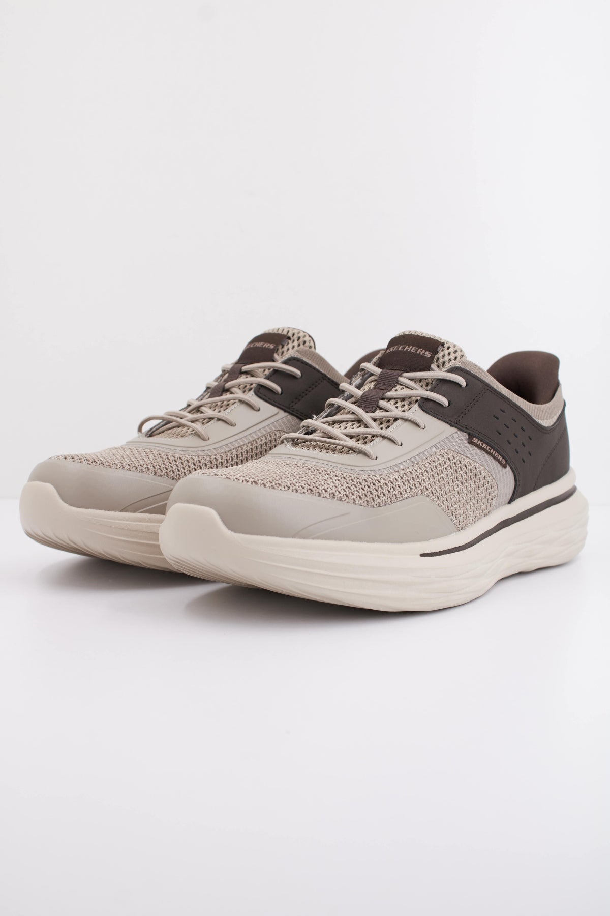 SKECHERS  NEVARRO TAVO  en color TPBR  (2)