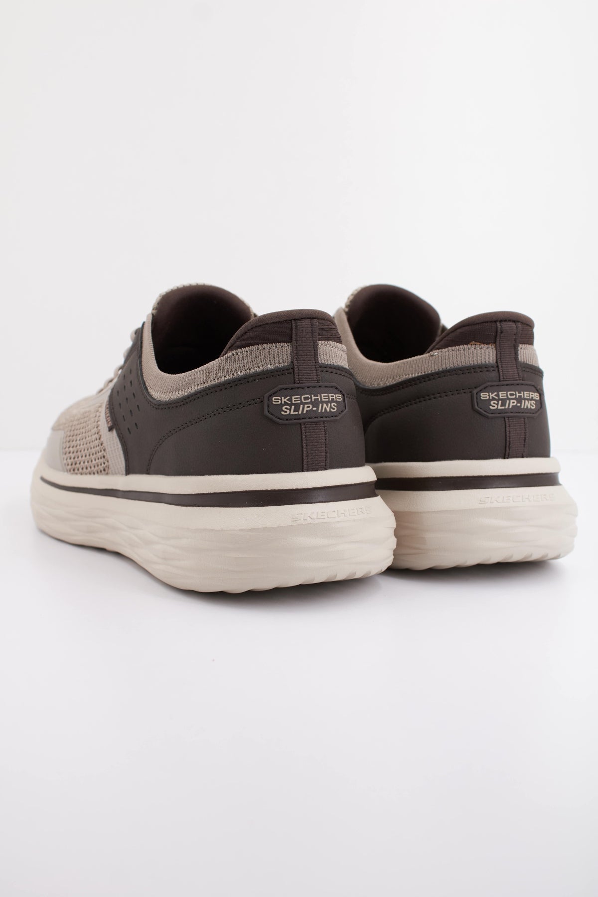 SKECHERS  NEVARRO TAVO  en color TPBR  (4)