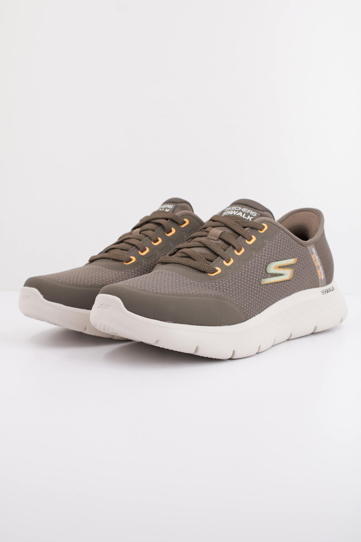 SKECHERS SLIP-INS GO WALK FLE en color BRN  (2)