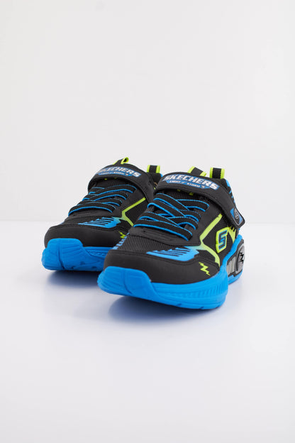 SKECHERS LIGHT STORM  en color BBLM  (2)