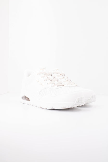SKECHERS  en color WHT  (2)