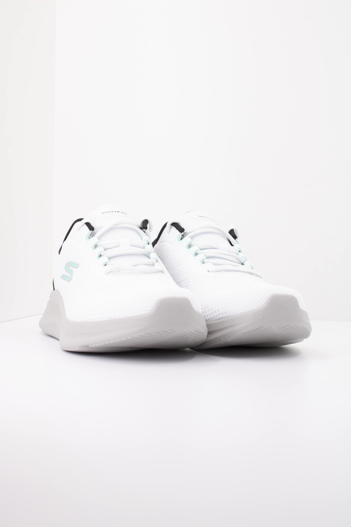 SKECHERS SKECH LITE PRO . B en color WBK  (2)