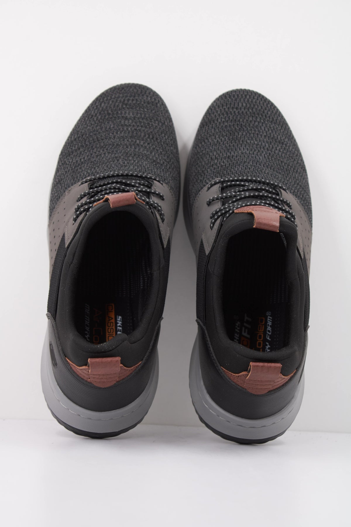 SKECHERS S en color BKGY  (3)