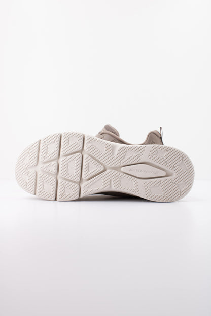 SKECHERS S BOBS ARCH FI en color DKTP  (5)