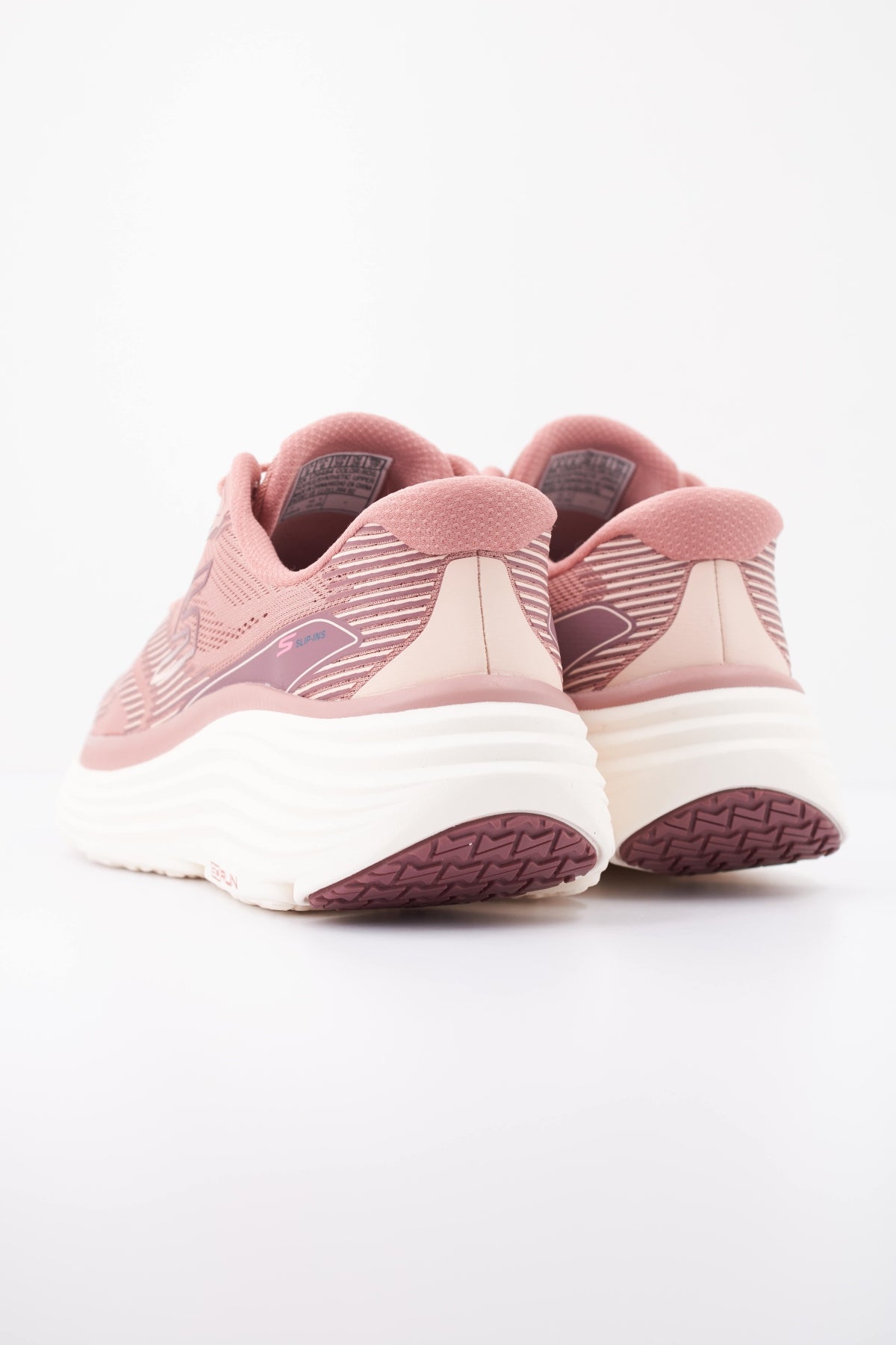SKECHERS MAX CUSHIONING ENDEA en color ROS  (4)