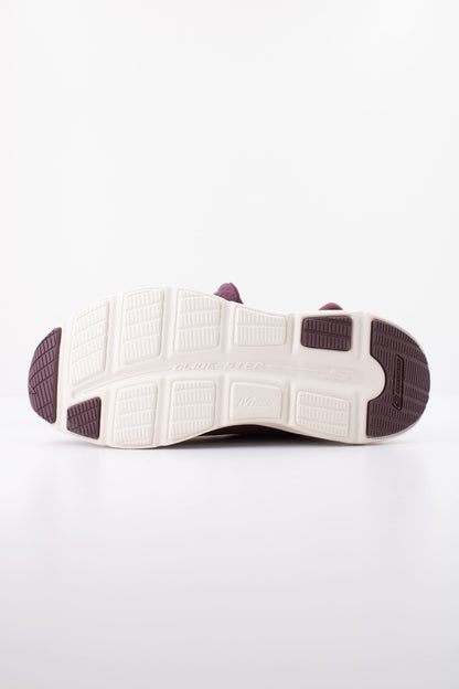 SKECHERS S GLIDE STEP V en color BURG  (5)