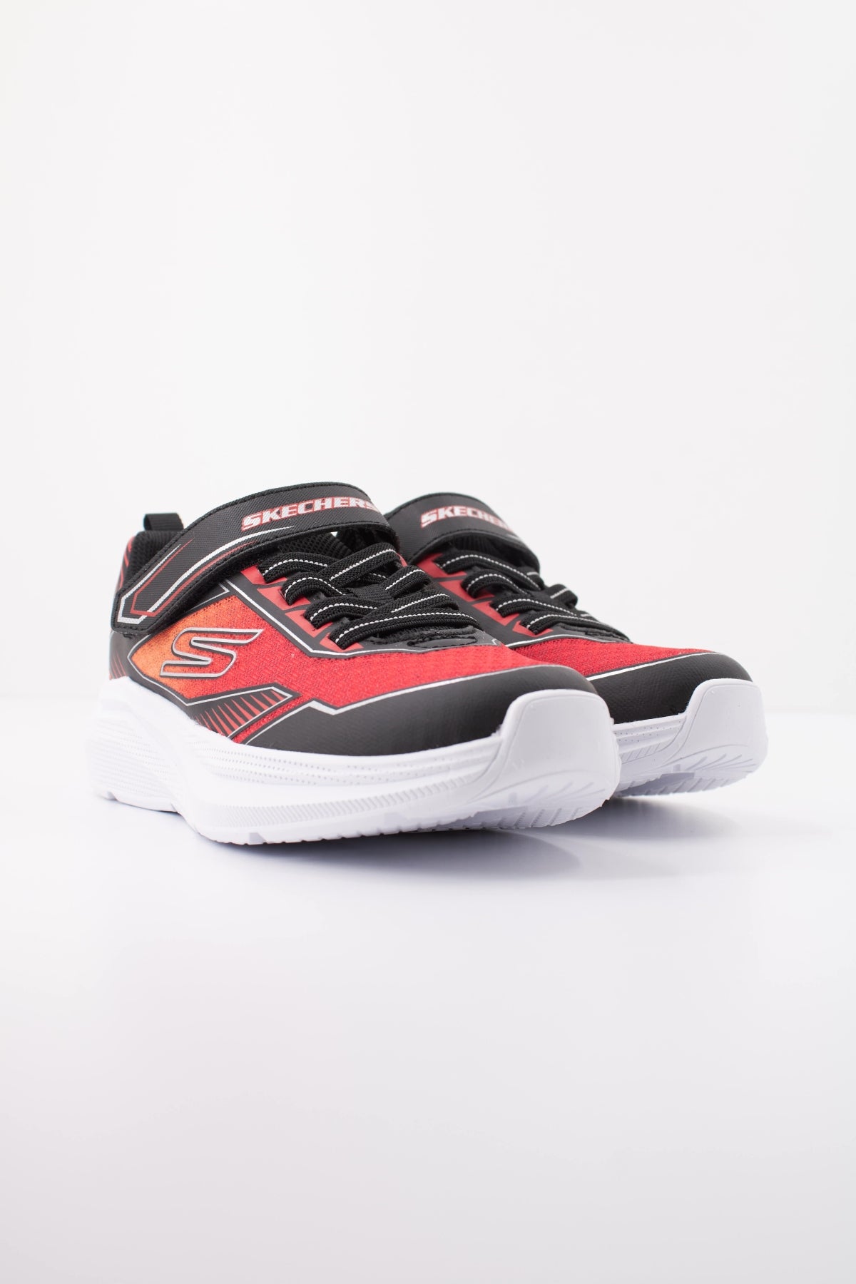 SKECHERS MICROSPEC VELOCITY-G en color BKRD  (2)