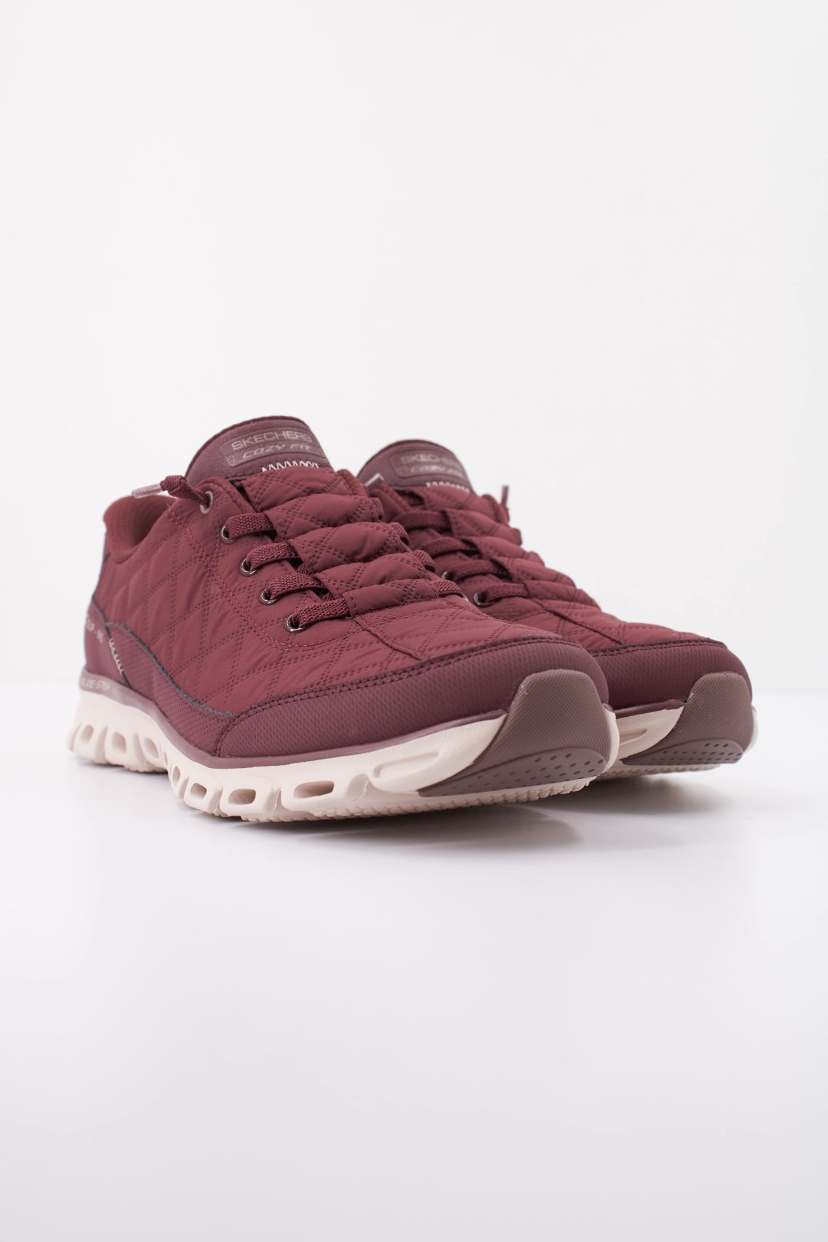 SKECHERS S GLIDE STEP A en color BURG  (2)