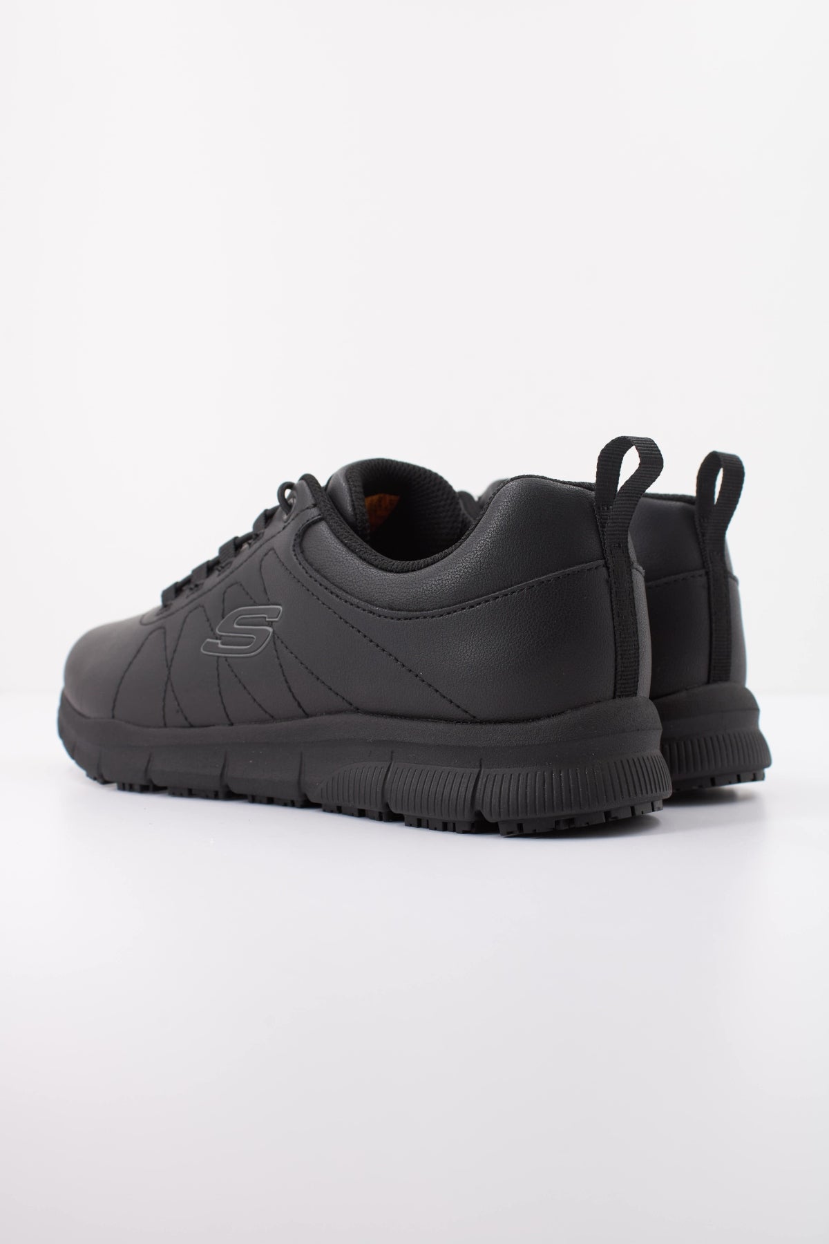 SKECHERS ECS NAMPA BEJA en color BLK  (4)