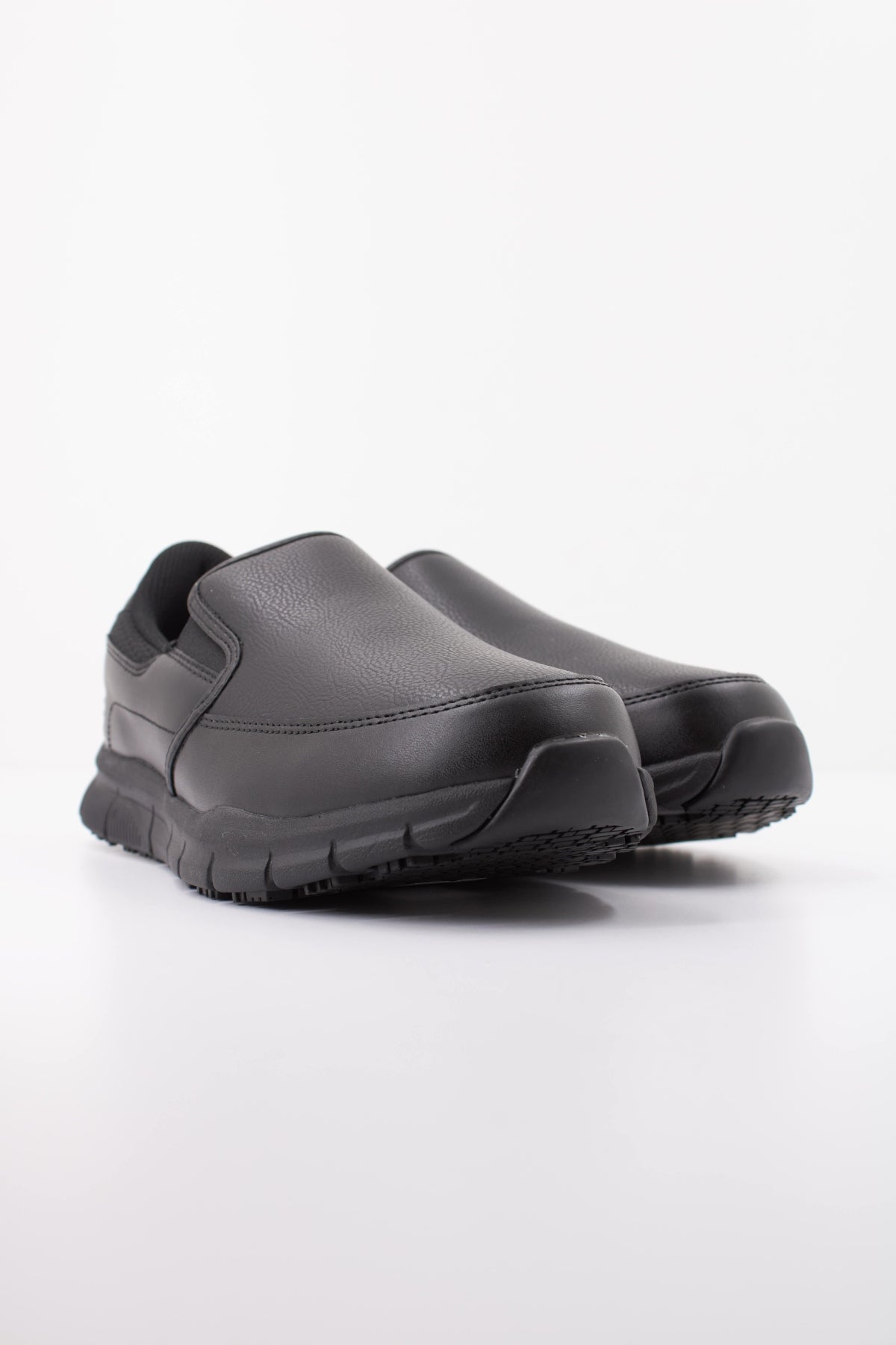 SKECHERS ECS NAMPA ANNOD en color BLK  (2)