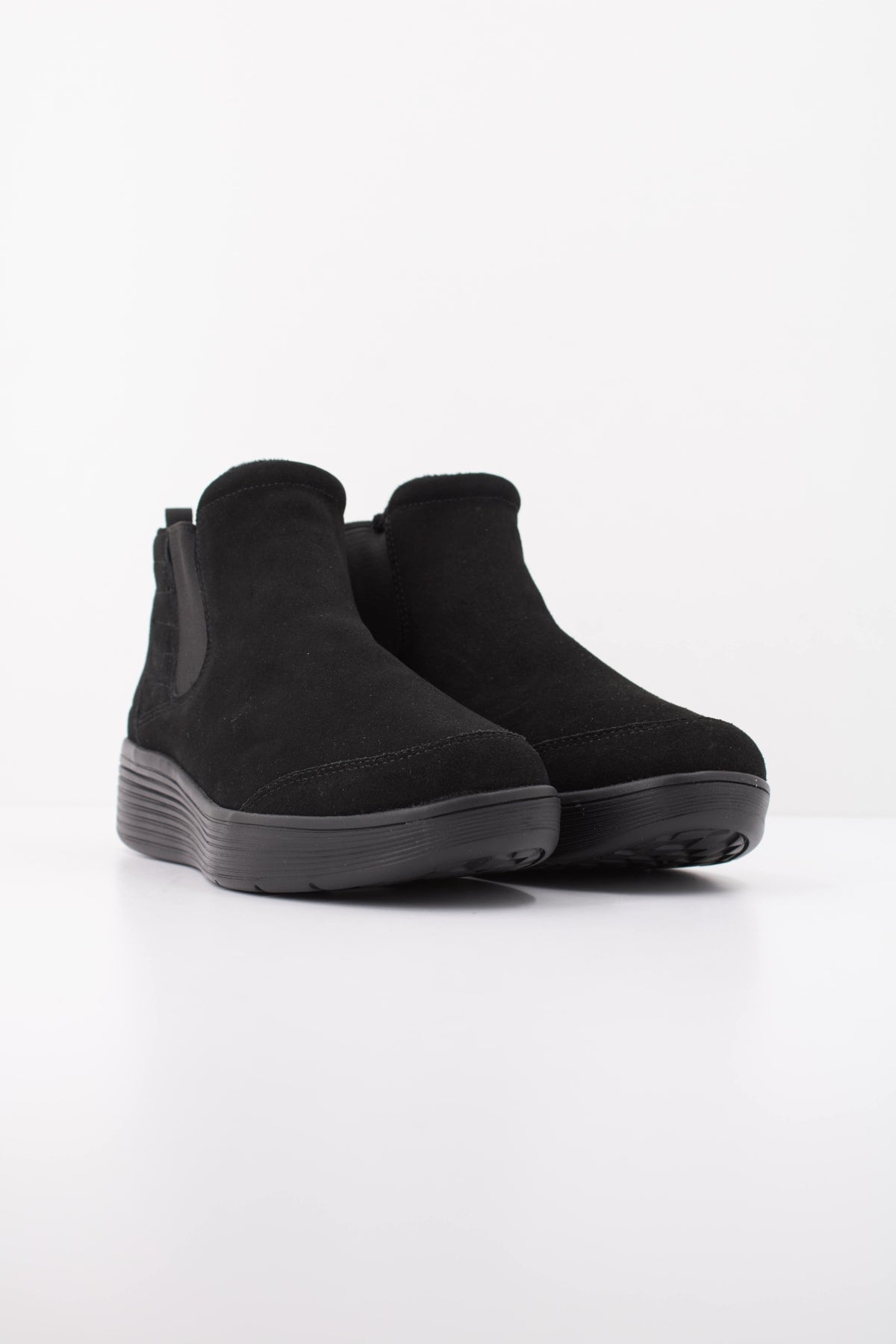 SKECHERS S ARCH FIT LAG en color BBK  (2)