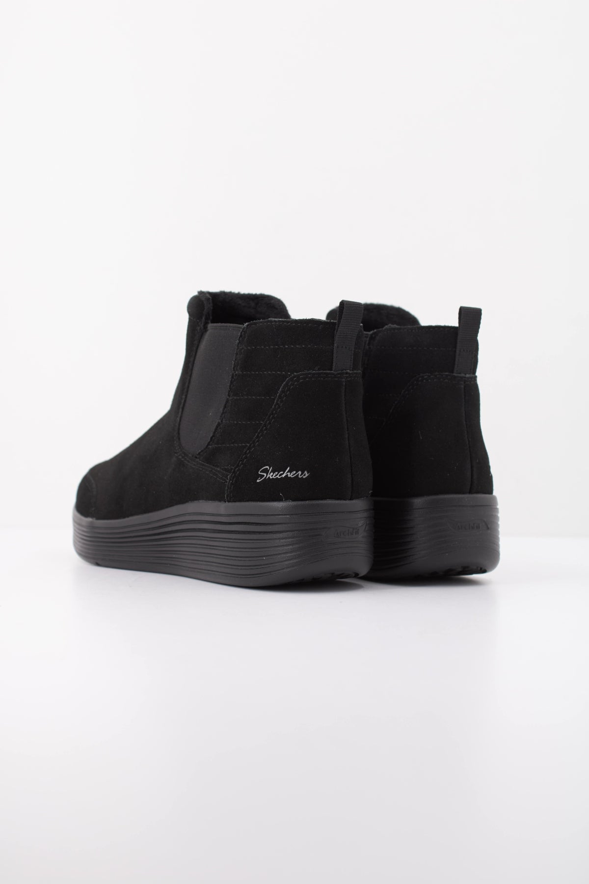 SKECHERS S ARCH FIT LAG en color BBK  (4)