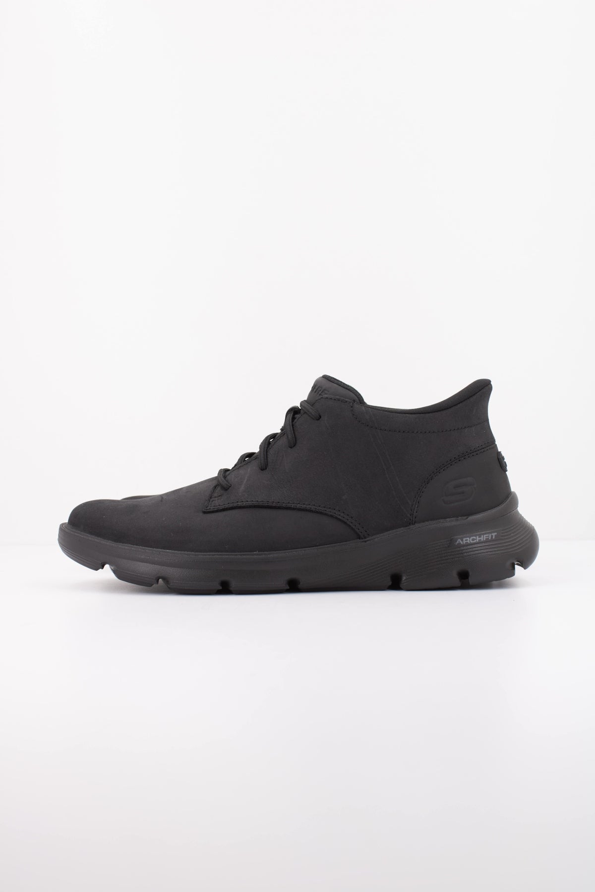 SKECHERS S ARCH FIT GAR en color BBK  (1)