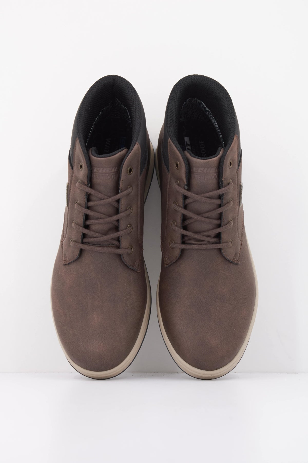 SKECHERS PALMIRO-WALLACE en color CHOC  (3)