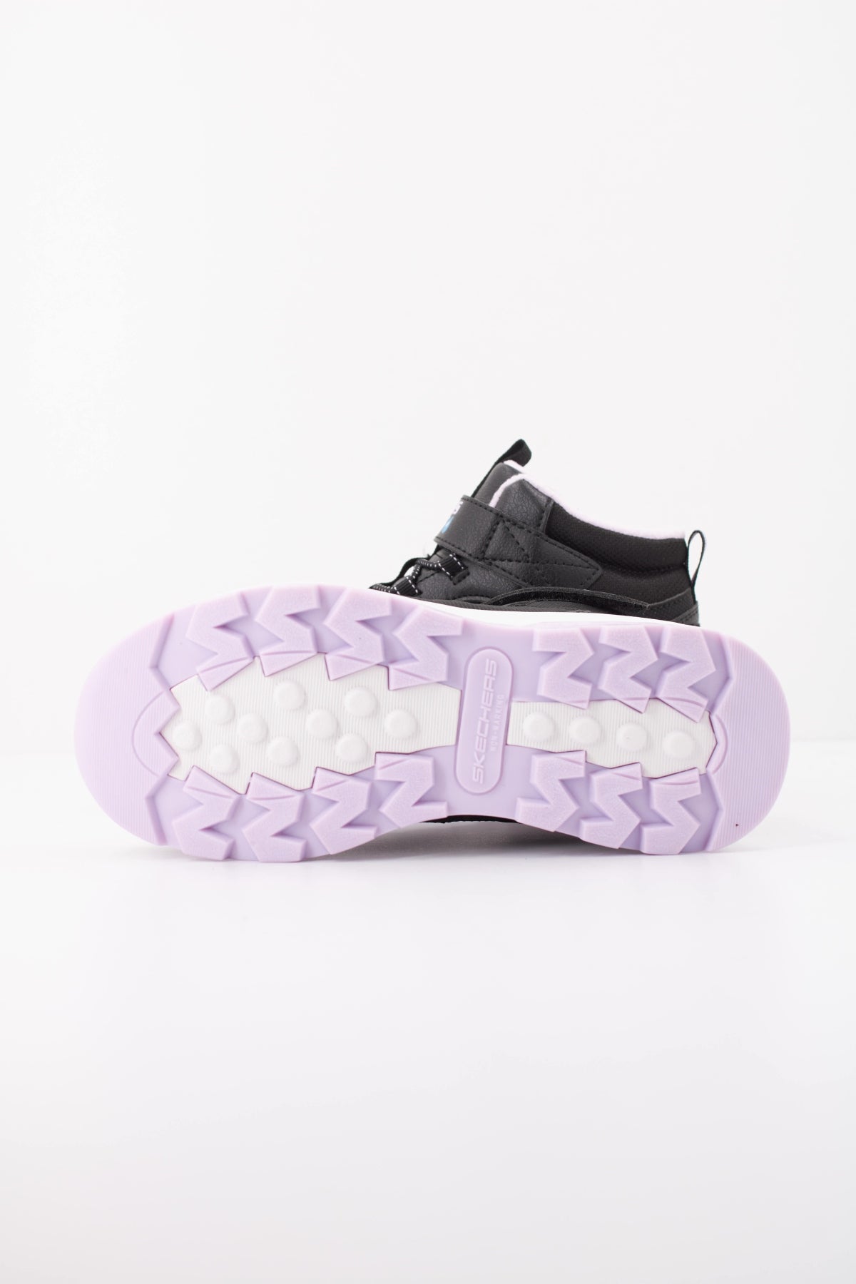 SKECHERS LS en color BKLV  (5)