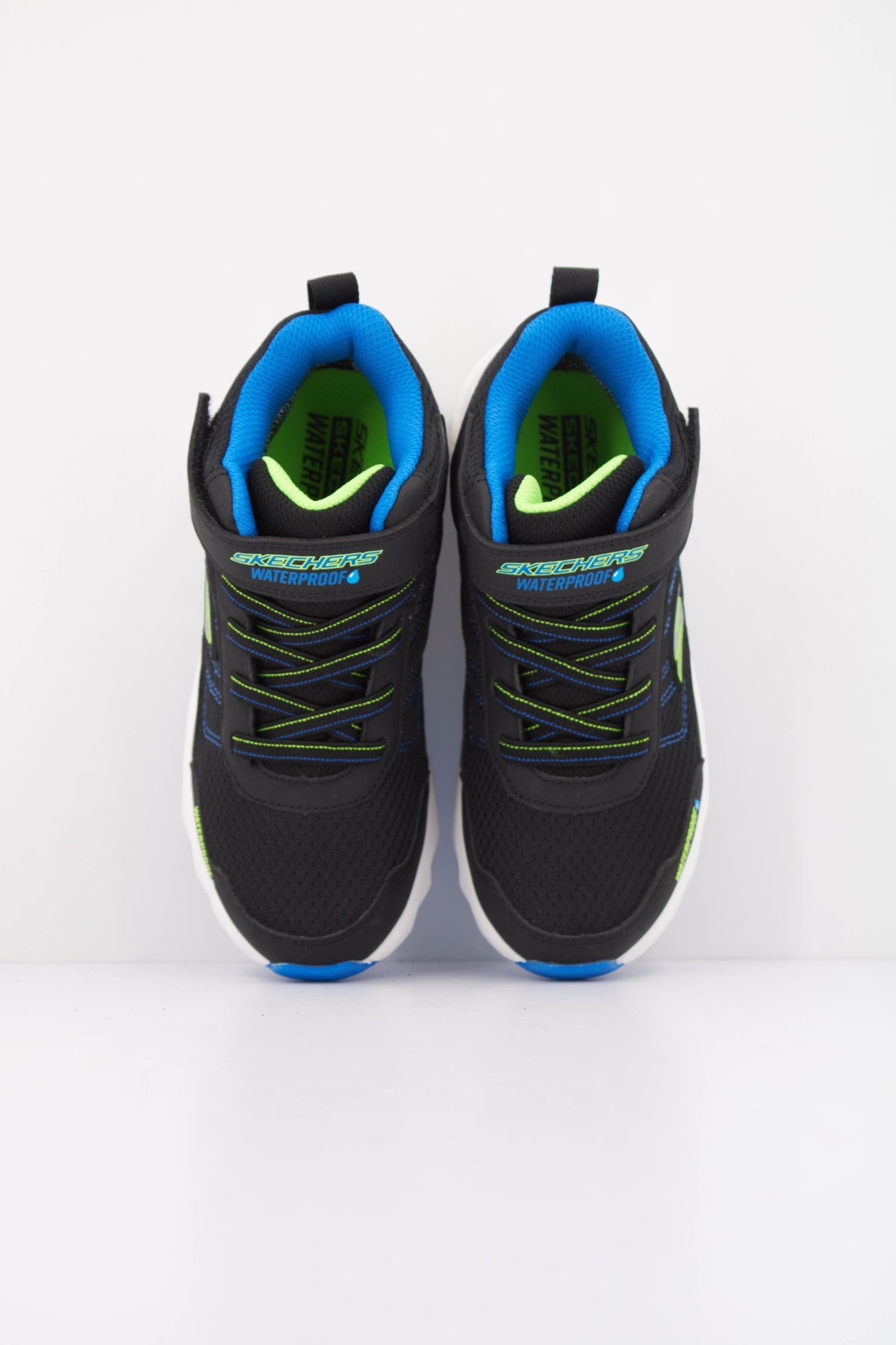 SKECHERS LS en color BKBL  (3)