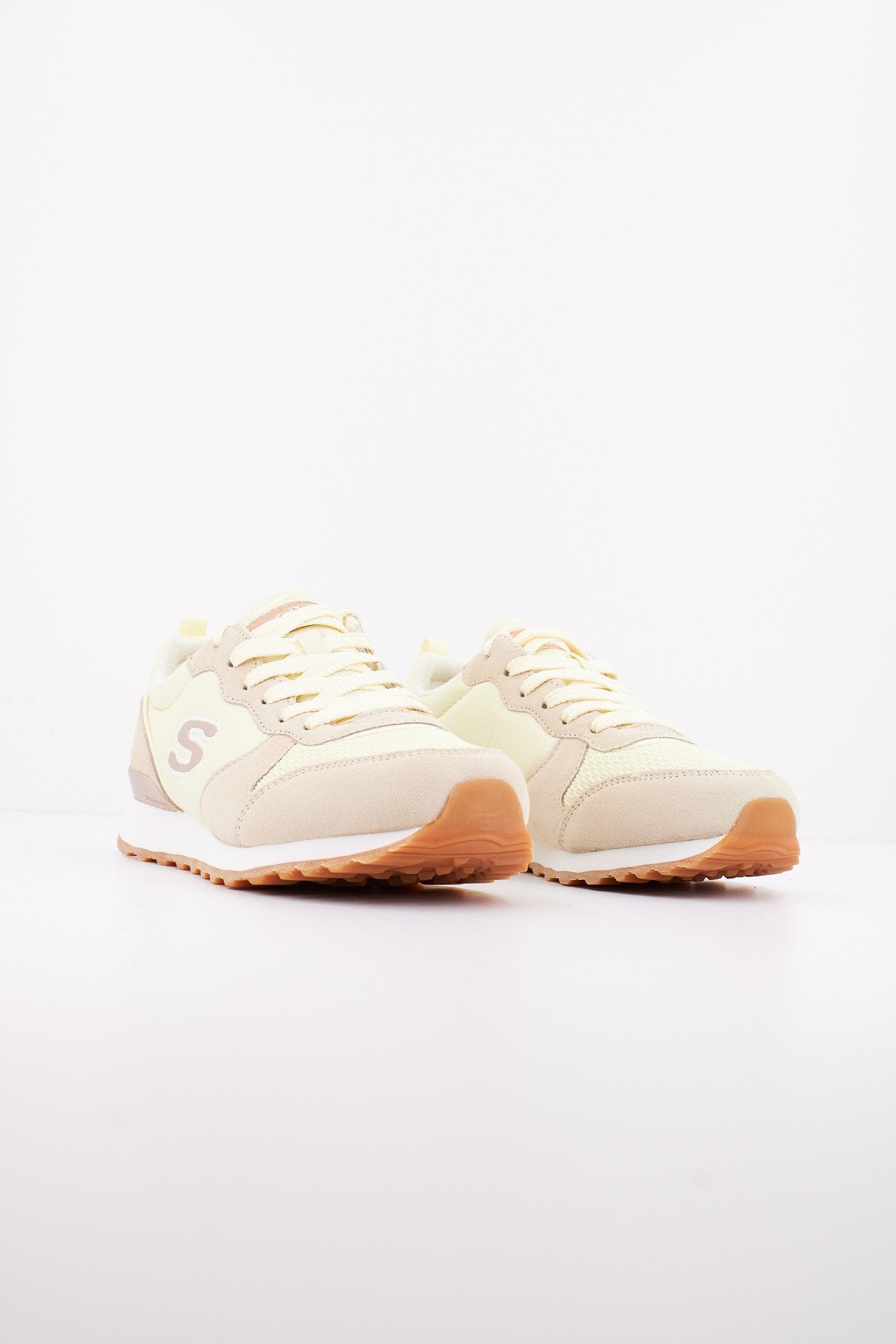 SKECHERS RETROS-OG -GOLDN G en color YEL  (2)