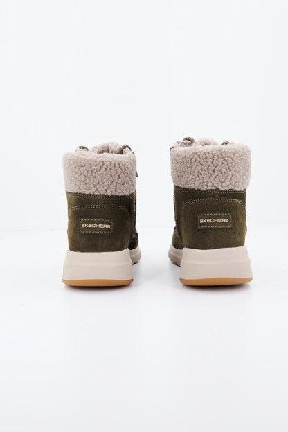 SKECHERS GLACIAL ULTRA WOODLA en color OLV  (3)