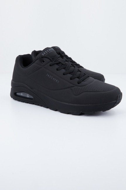 SKECHERS UNO - STAND ON AIR en color BBK  (1)