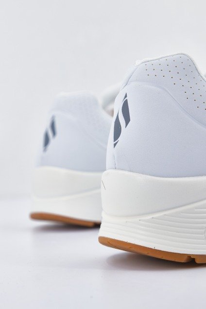 SKECHERS UNO STAND ON AIR en color WHT  (4)