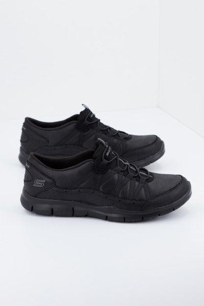 SKECHERS FINE TASTE en color BBK  (1)