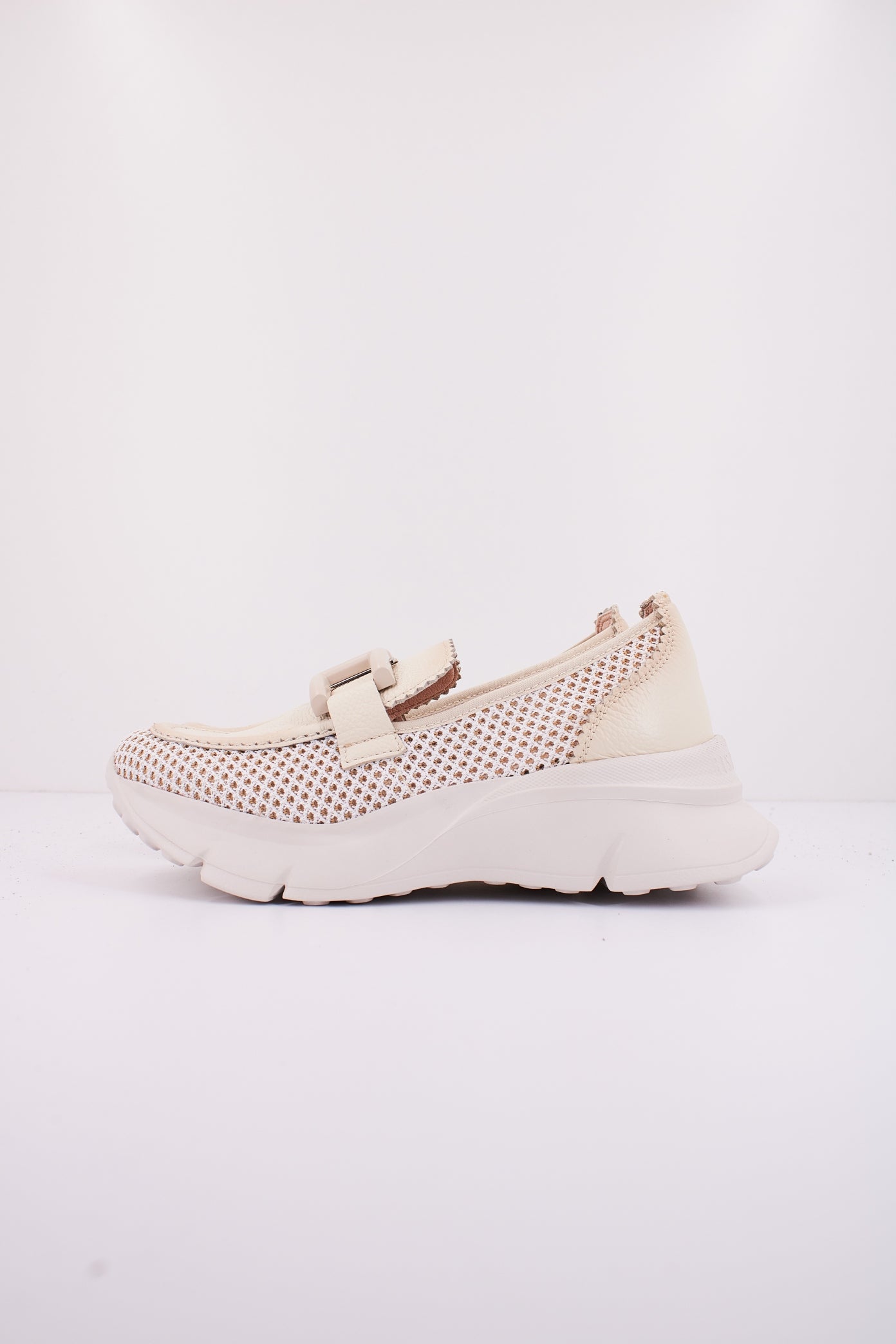 HISPANITAS SIDNEY-V en color DESERT  (1)