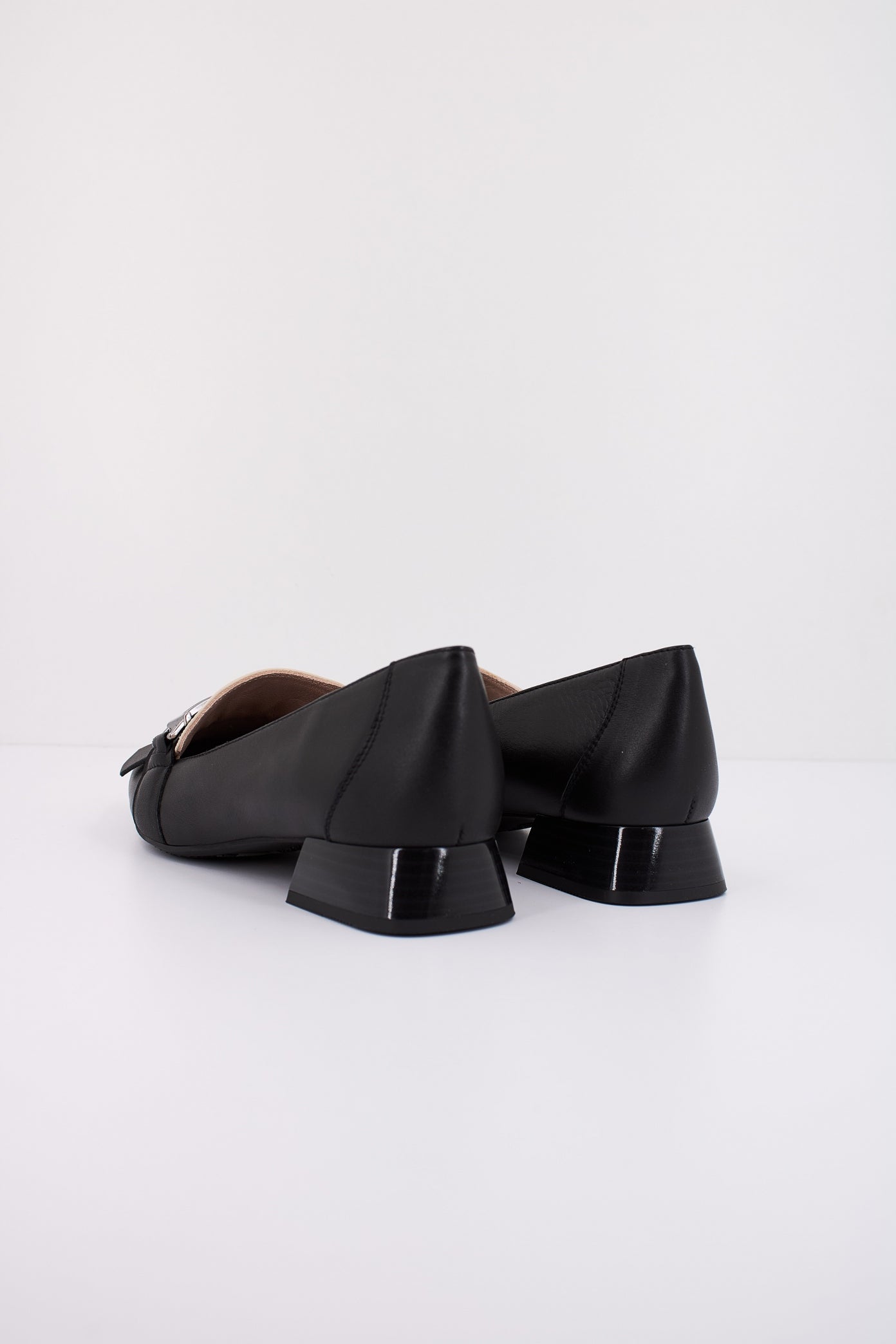 HISPANITAS CHI en color BLACK  (4)