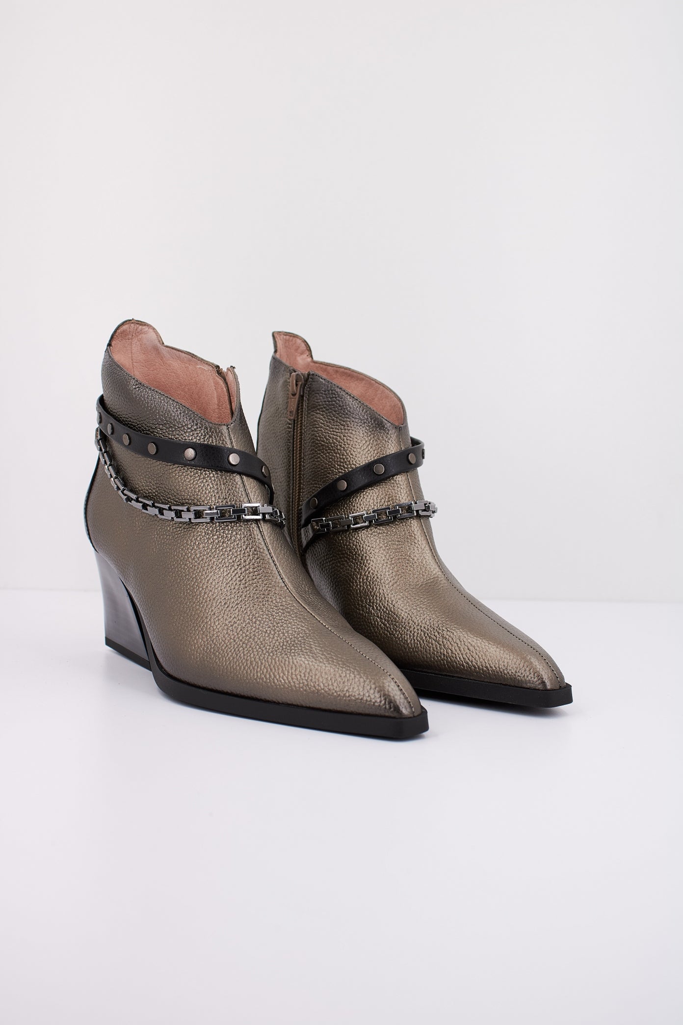 HISPANITAS HI en color BLACK  (2)