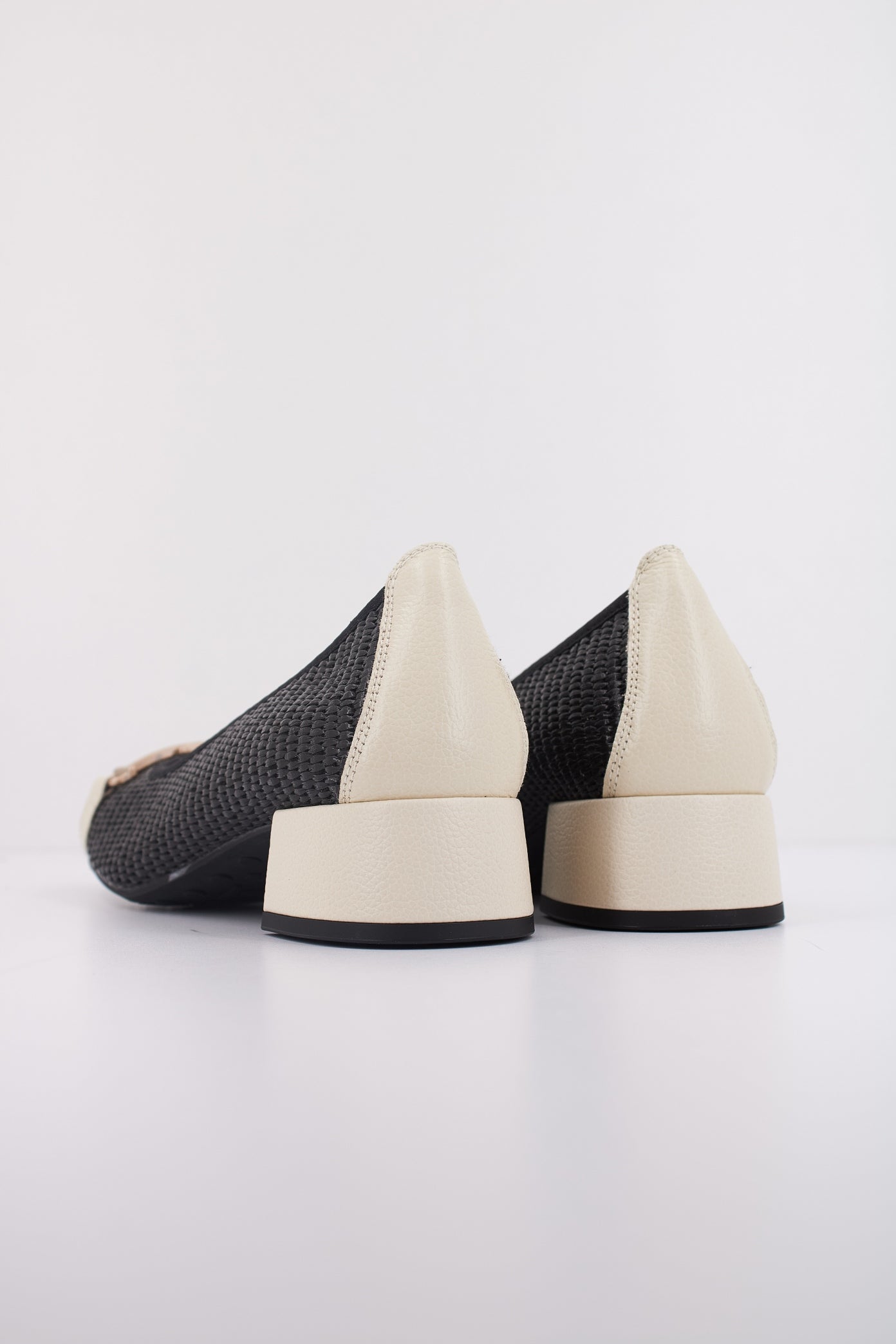 HISPANITAS RHV en color BLACK  (4)